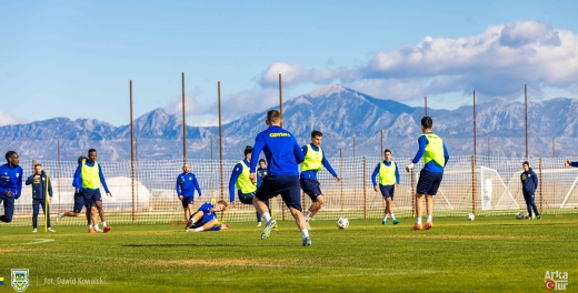 Arka w Turcji: W sobotę pierwszy sparing