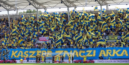 Wokół meczu: Kaszebe znaczi Arka!