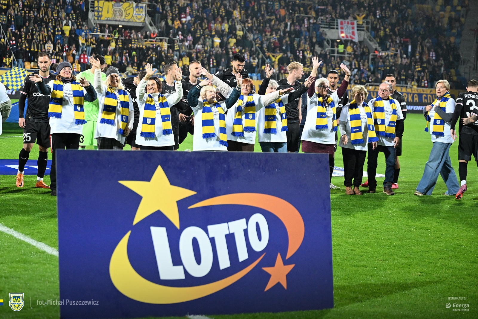 Wokół "Różowego meczu"-image