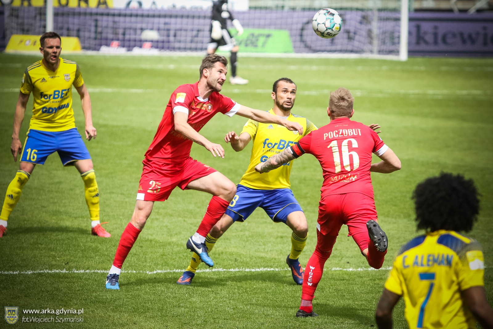 Centrum meczowe: Arka Gdynia - Widzew Łódź-image