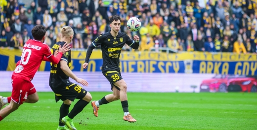 Centrum pomeczowe: Arka Gdynia - Widzew Łódź 0:0